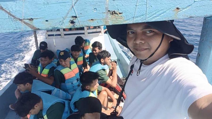 Keseruan di kapal